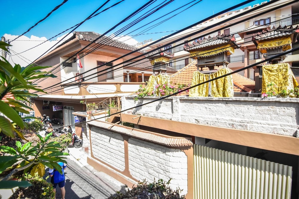 Puri Agung Homestay 2/30