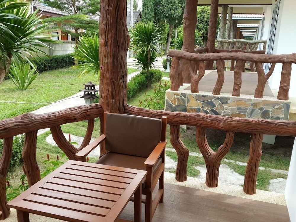 Shangrilah Bungalow 6/67
