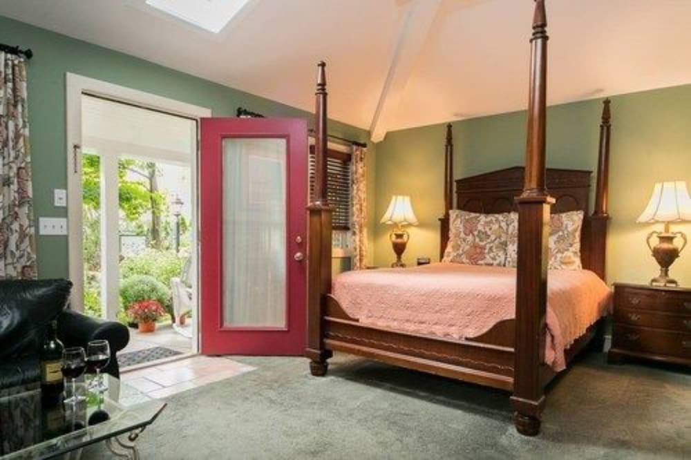 Hidden Garden Cottages Bed &amp; Breakfast 20/49