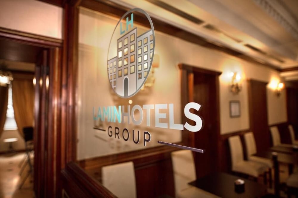 LH Hotel Andreotti 9/50
