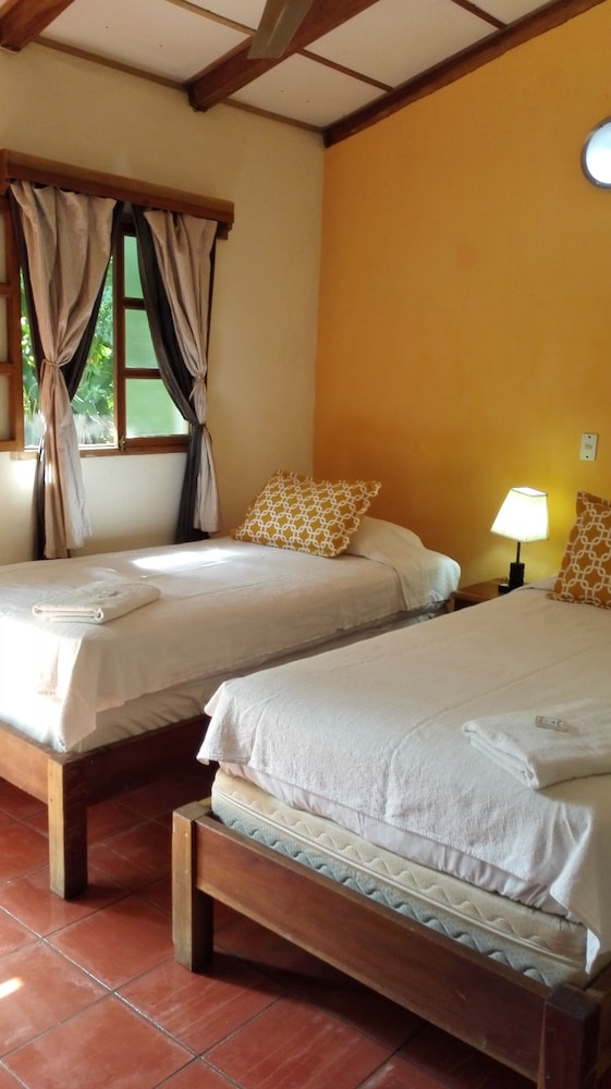 Design, Twin Beds, Garden View, Private Bathroom، CASA BARCELONA HOTEL 6/6
