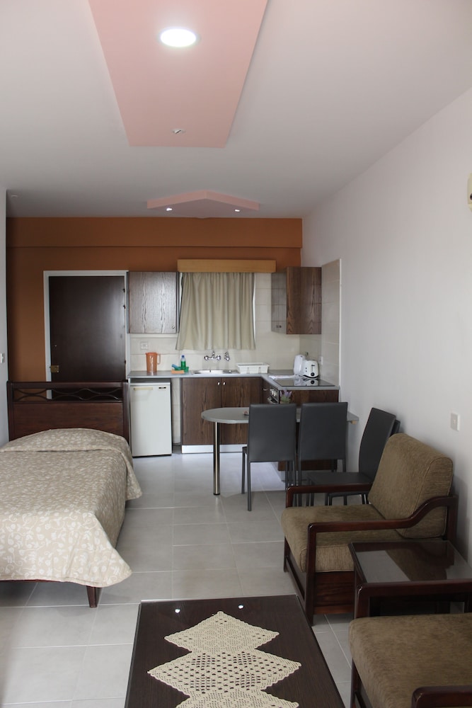 Petsas Apartments 14/38