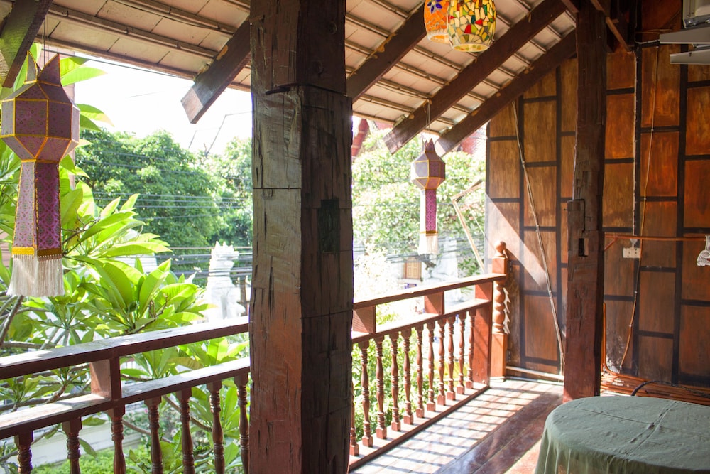 Changmoi House (Little Village) 50/76