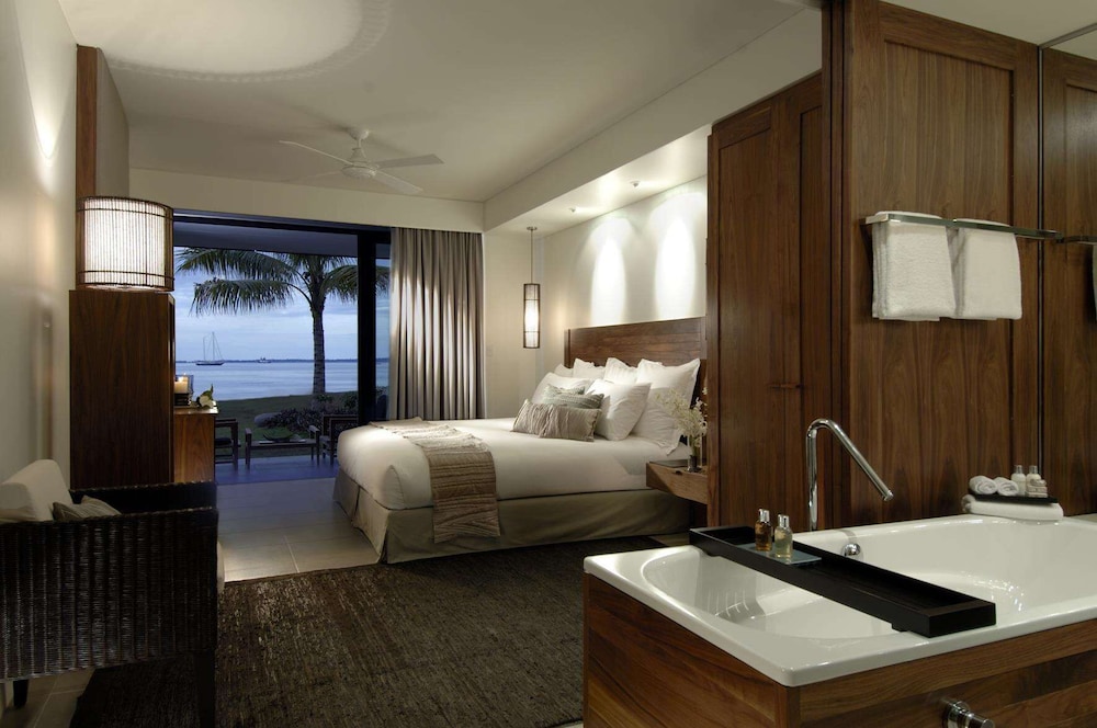 Hilton Fiji Beach Resort And Spa 23/82