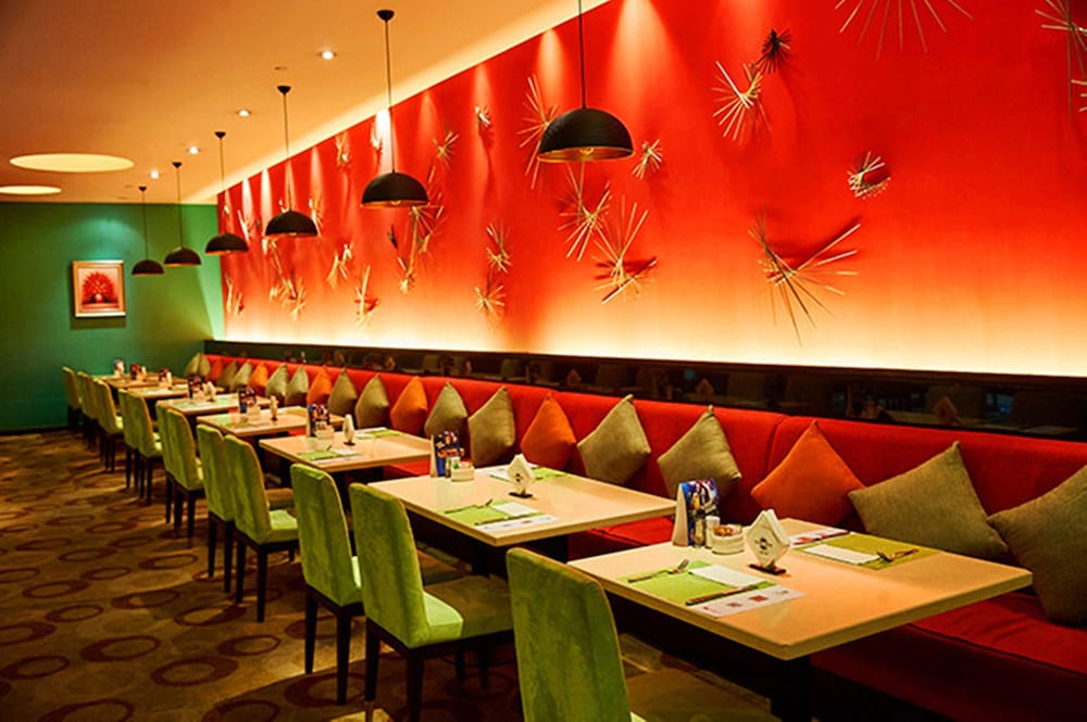 Holiday Inn Shanghai Pudong Nanpu 62/76