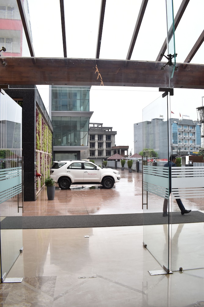 Ramada by Wyndham Katra Station Road 25/50