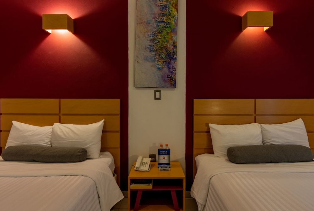 Mexico Inn Express Salamanca 18/68