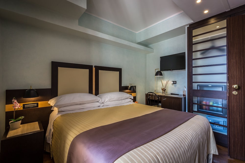 HOTEL DUOMO 15/74