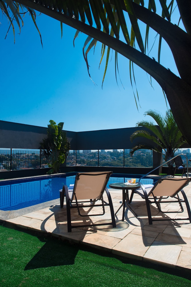 Hotel Intercity Anhembi 48/50