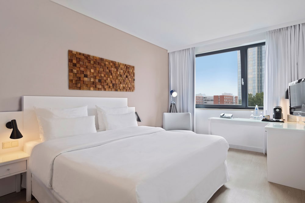 Hotel Frankfurt Messe Affiliated By Melia 31/73