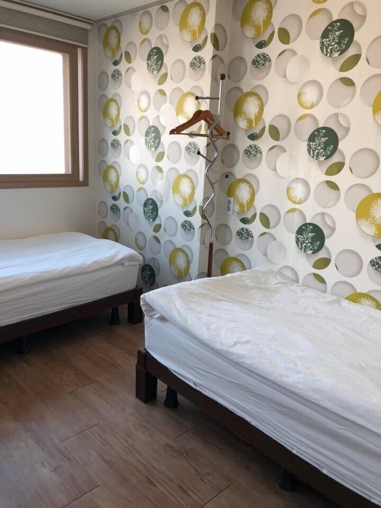 Hamory Guesthouse 23/52