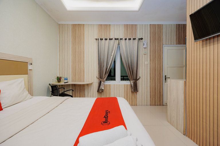 Reddoorz, Premium