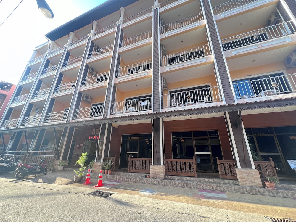 Nanai 2 Residence in PATONG BEACH
