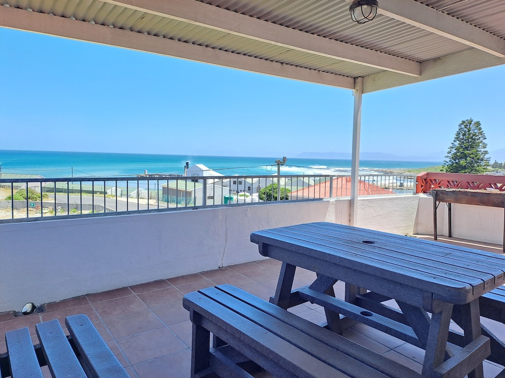 Oom Piet Self Catering Accomodation 20/50