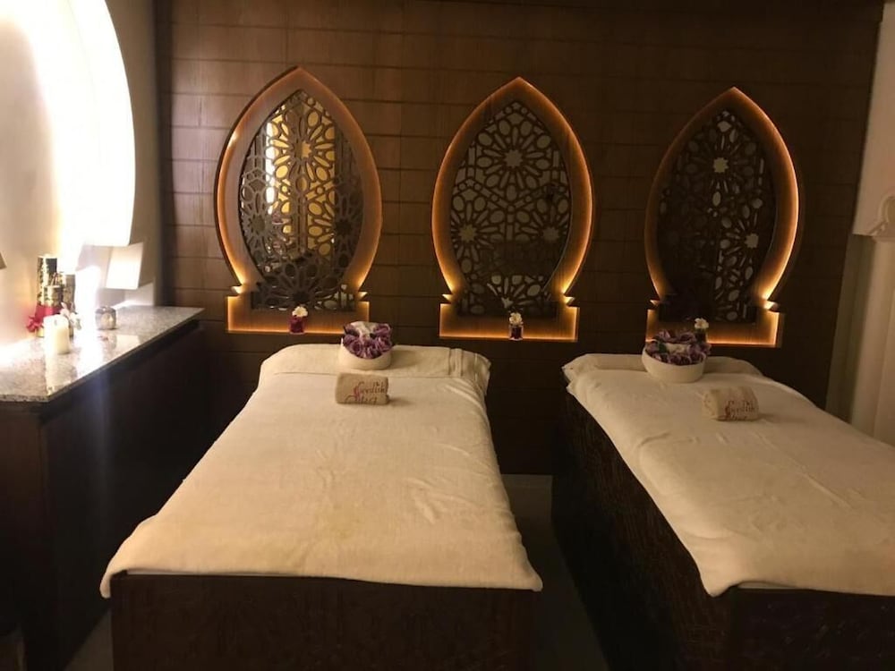 Pearl Of Beirut Hotel & Spa 8/17