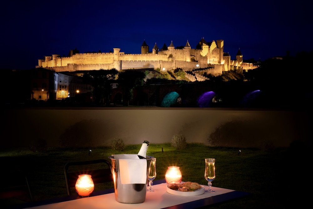 SOLEIL VACANCES HOTEL LES CHEVALIERS 54/58