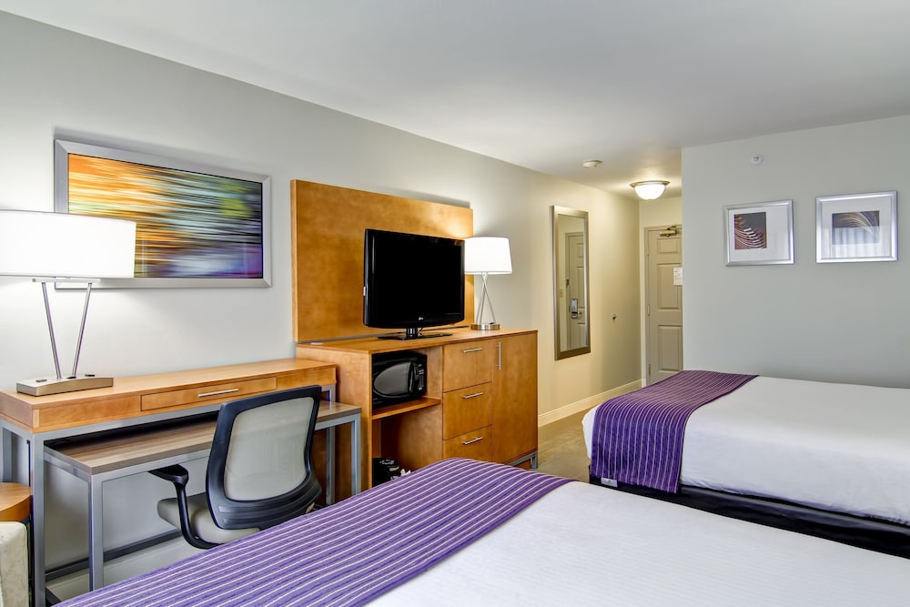 Holiday Inn Express Kamloops 31/74