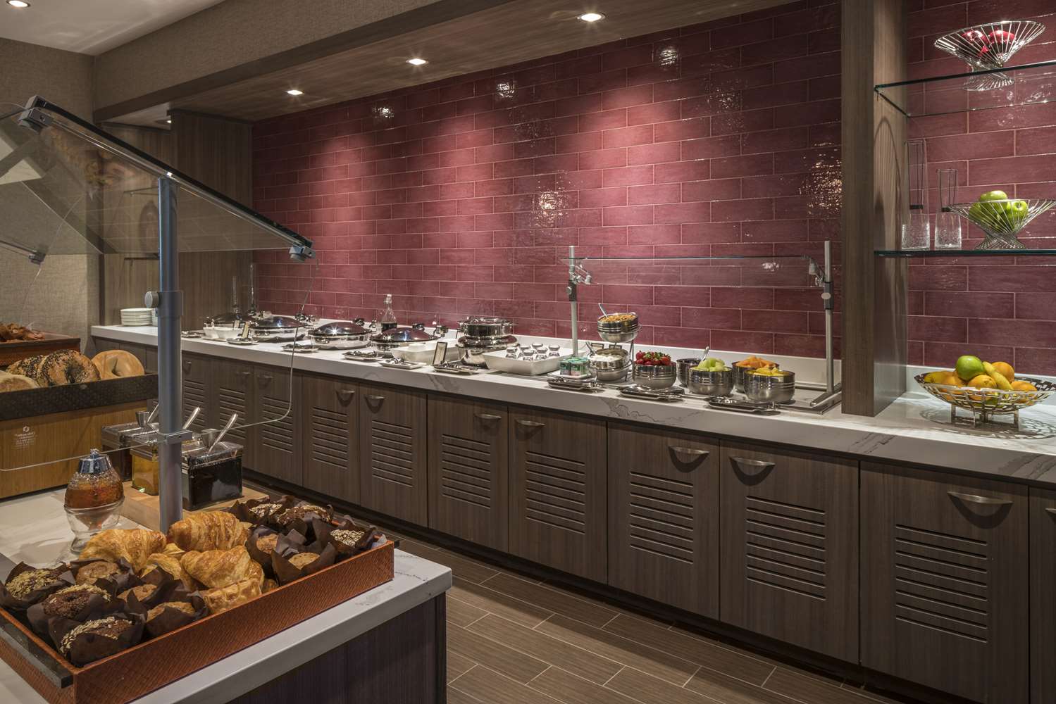 restaurant cafeteria