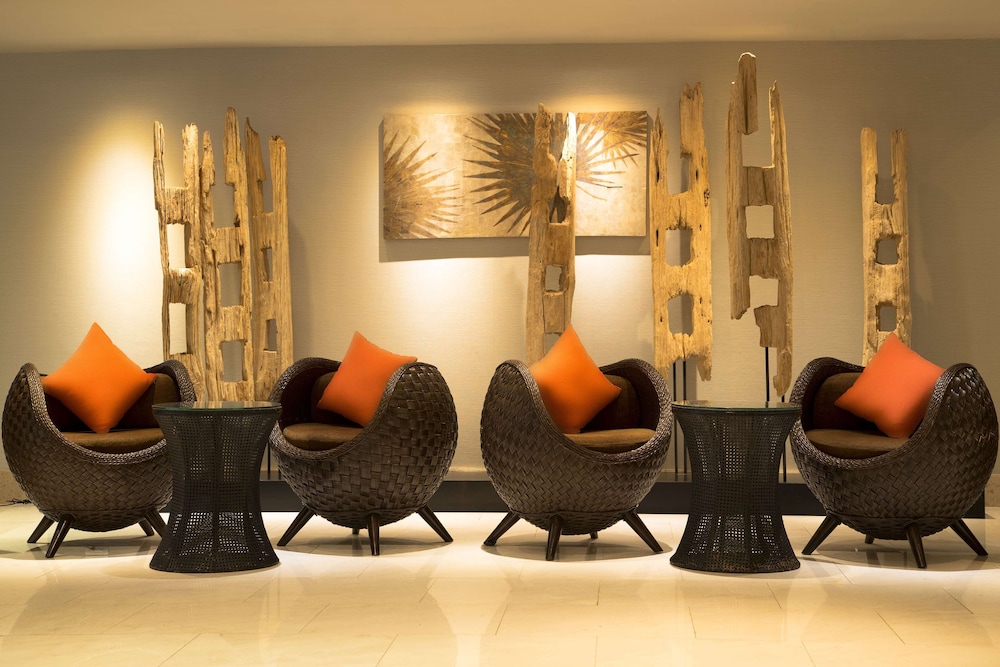 Hyatt Regency Phuket Resort 24/44