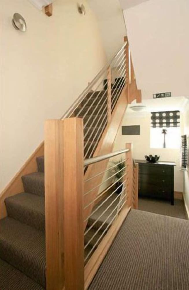 Arc Harrogate 17/29