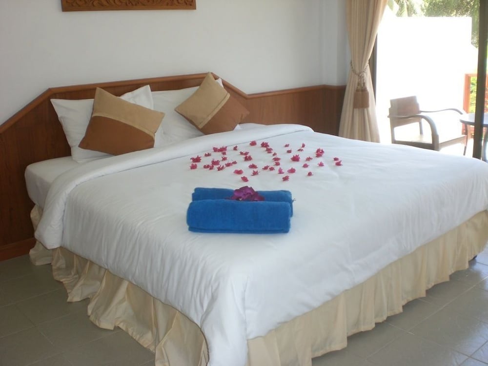 Golden Hill Resort 9/33