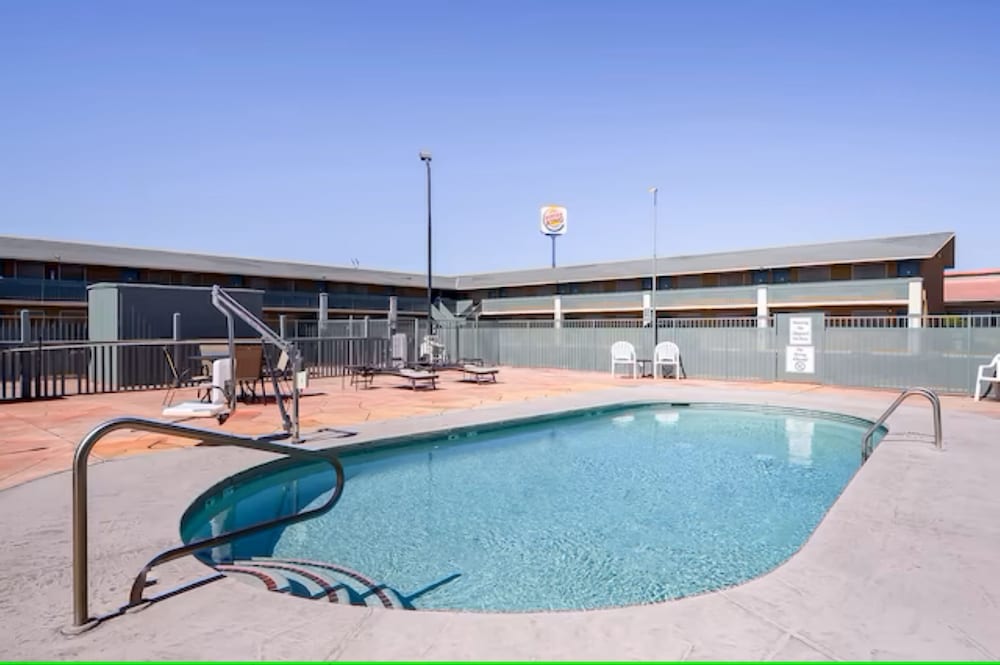 Hotel Eloy Casa Grande near I-10 47/67