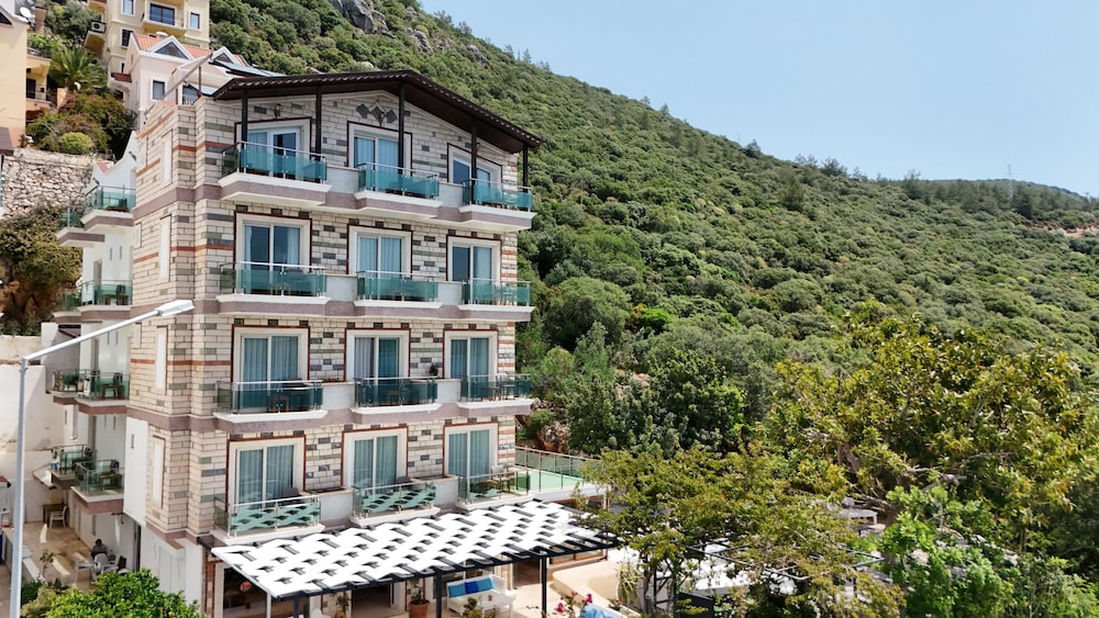 Kas Maki Hotel 4/50