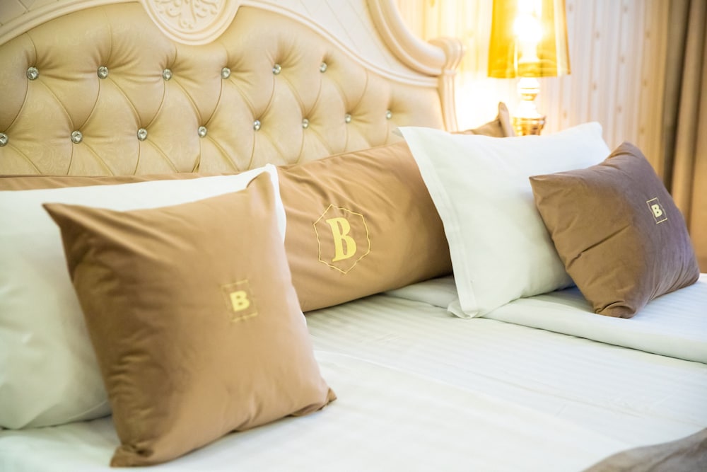 Hotel Carpathia 28/68