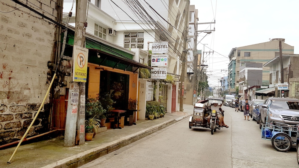 Crossroads Hostel Manila 38/46