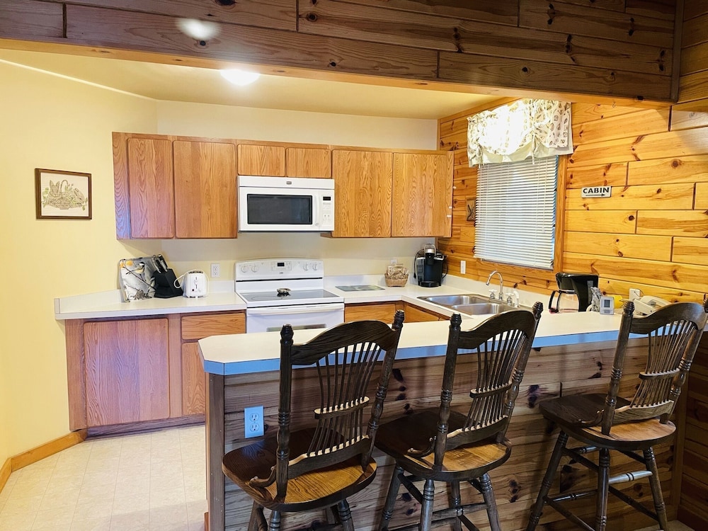 Drummond Island Resort 35/45