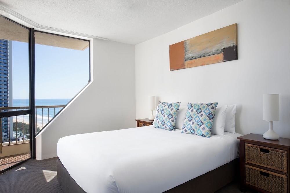 Paradise Centre Apartments Surfers Paradise 14/68