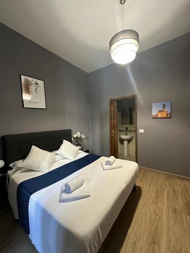 Palazzo Oliveto 37/60