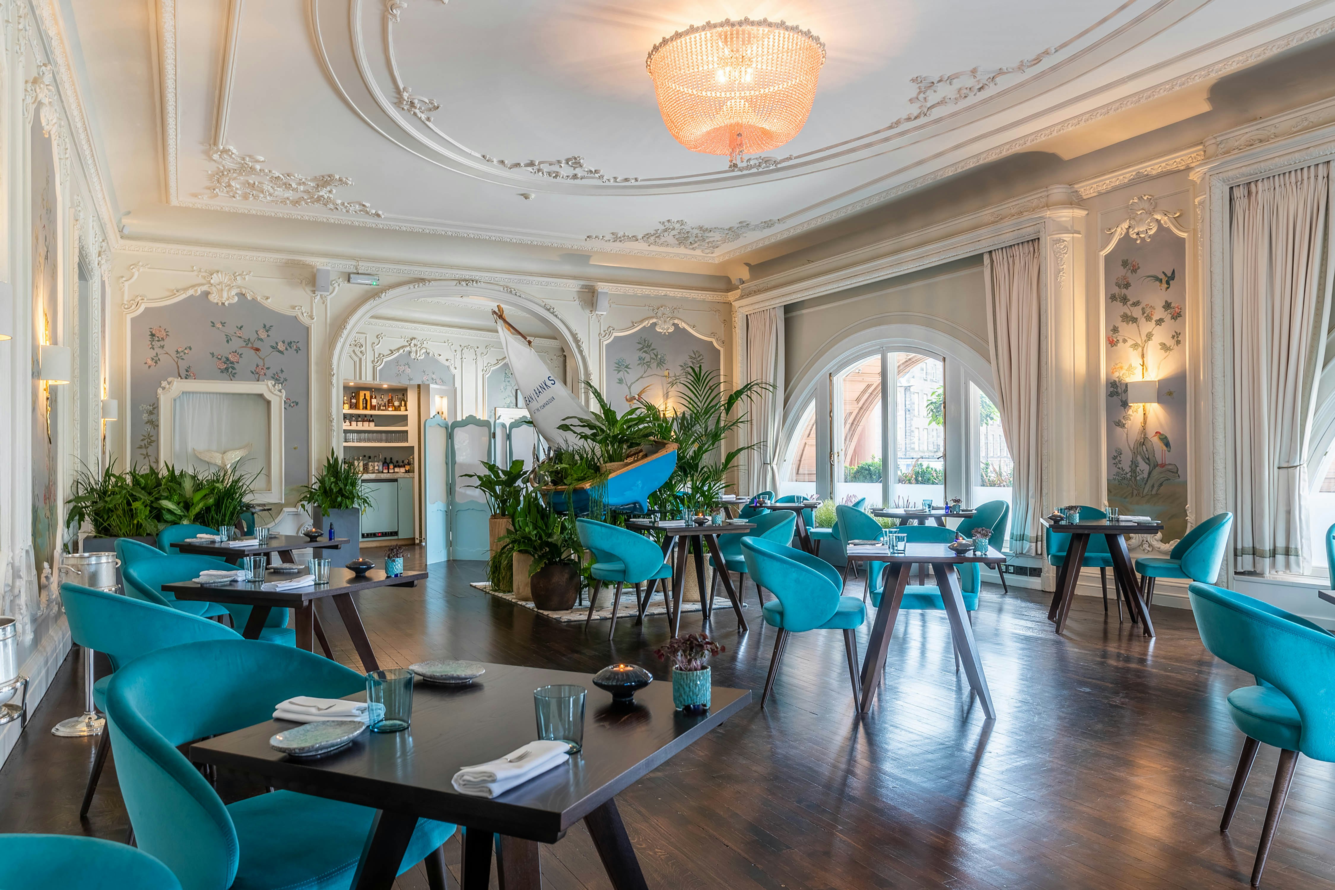 The Caledonian Edinburgh, Curio Collection by Hilton 28/60