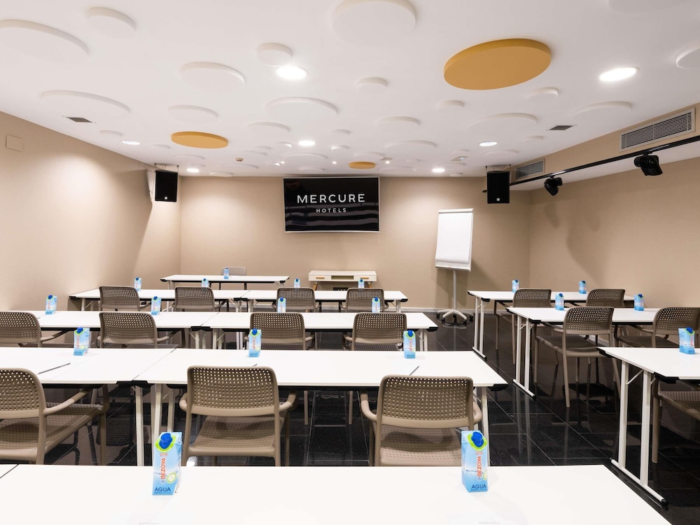 Mercure Bilbao Jardines De Albia 65/70