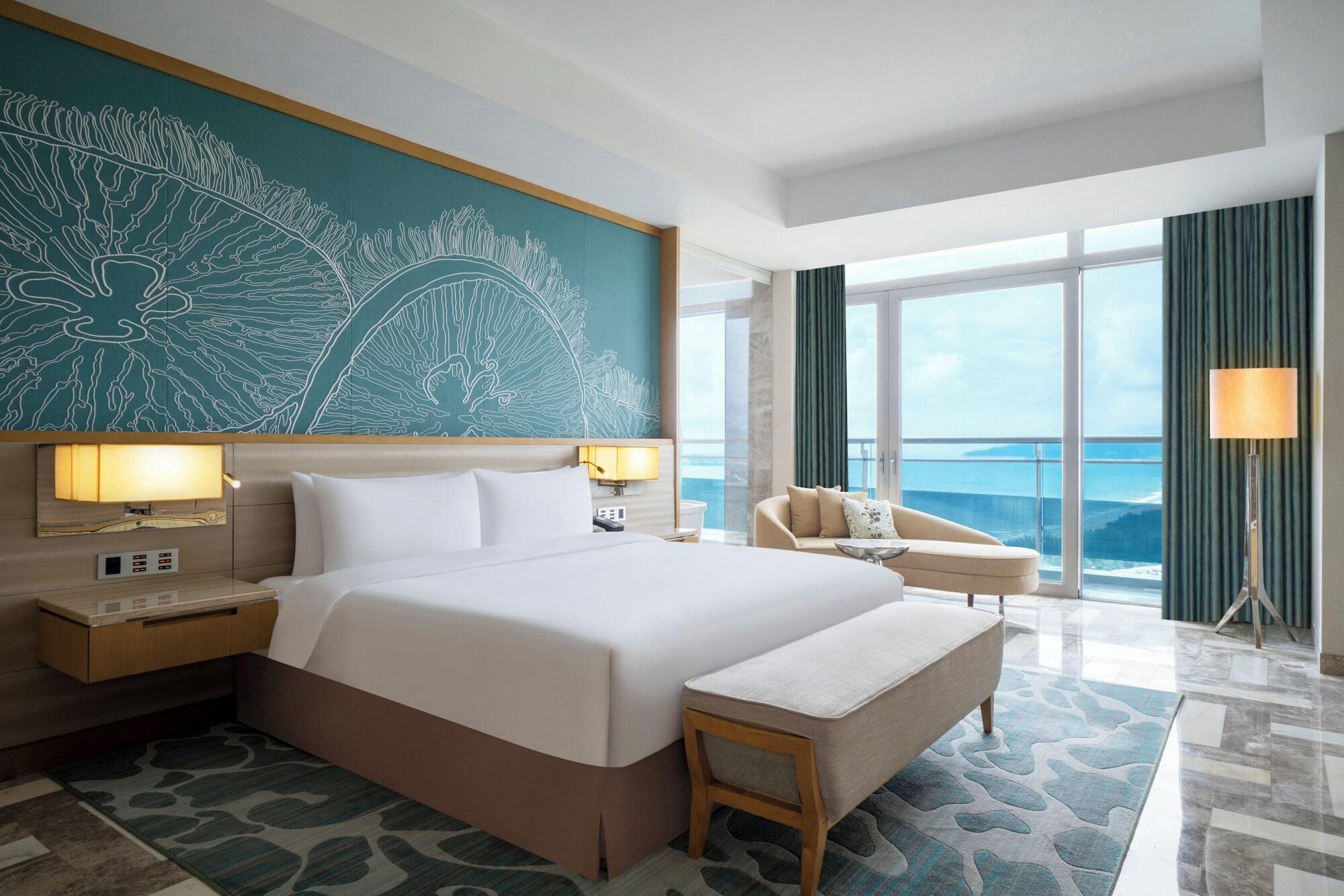 Imperial, Ambassador, Ocean, Suite