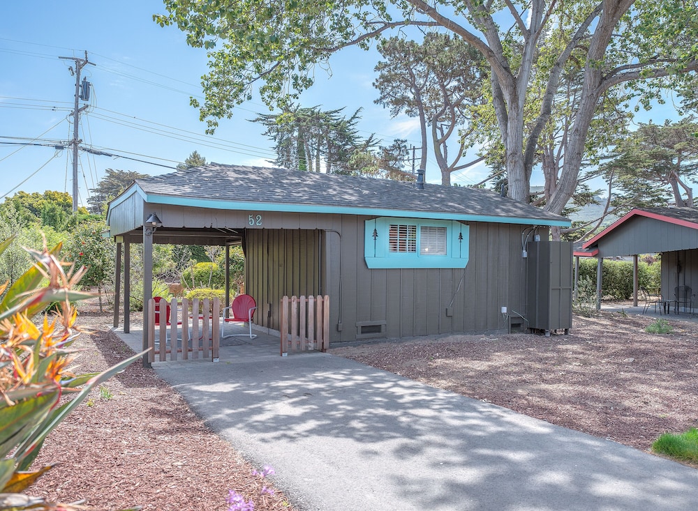 Carmel River Inn 50/62