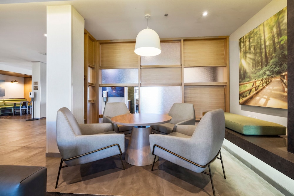 Fairfield by Marriott Inn & Suites San Francisco Airport Oyster Point Area 23/46