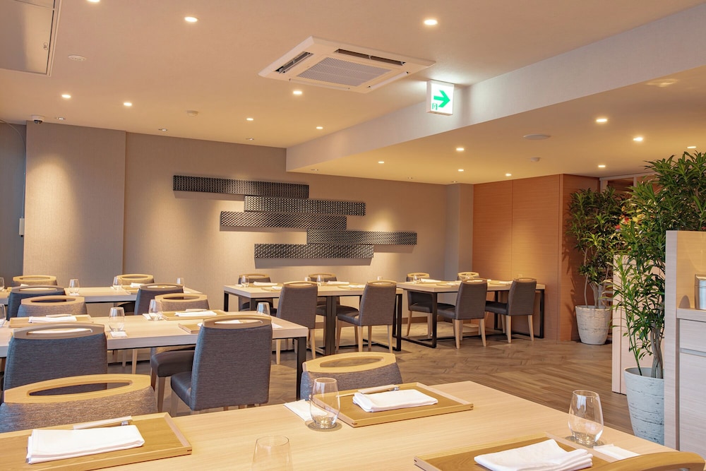Onomichi Royal Hotel 58/62