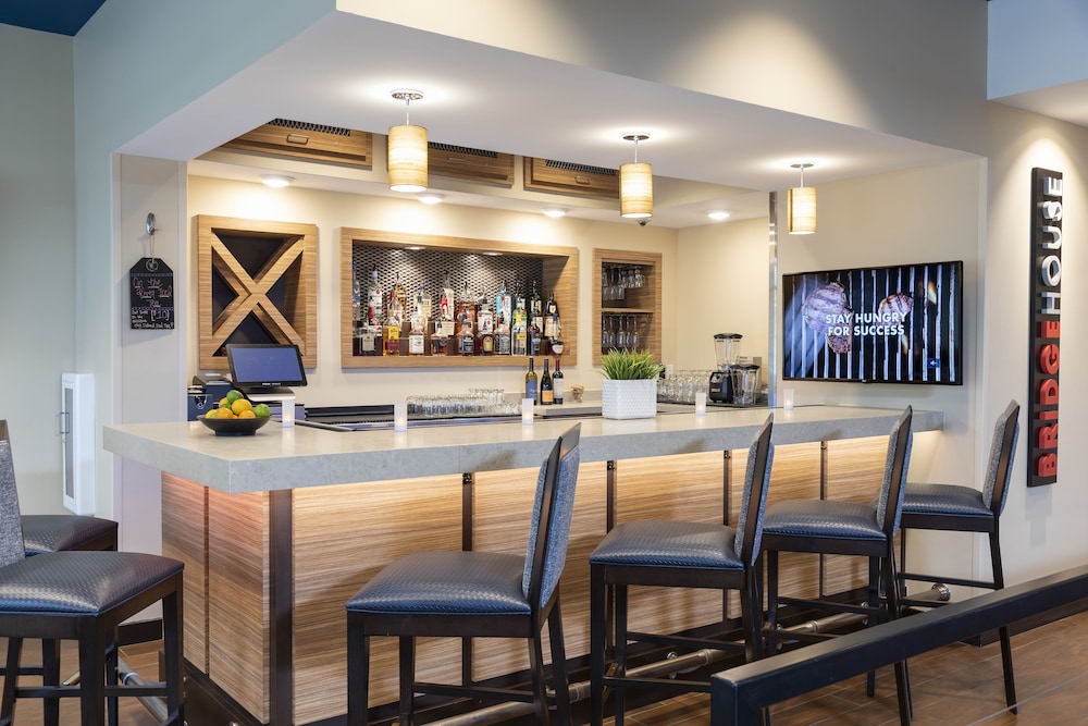 TownePlace Suites by Marriott Louisville North 10/40