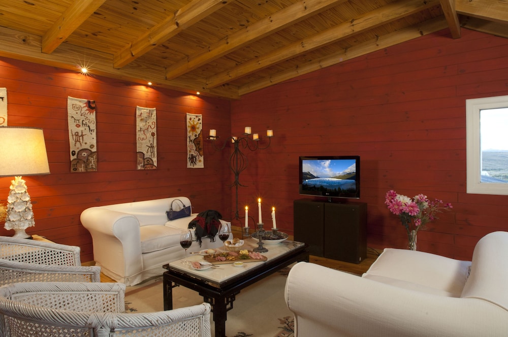 Blanca Patagonia Boutique Inn and Cabins 47/66