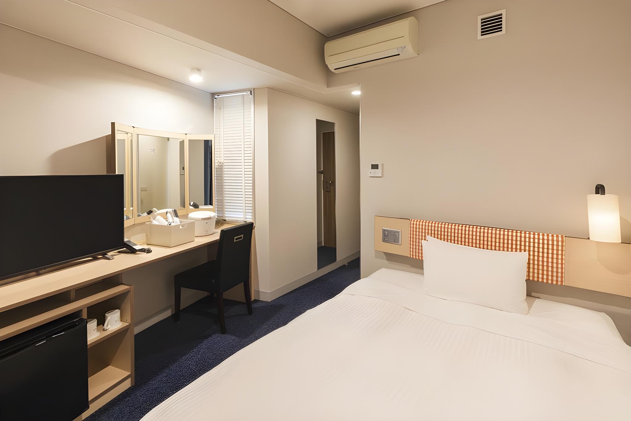 Female Only, Double Bed