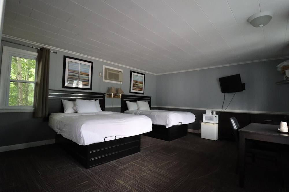 Travelodge By Wyndham Lincoln Near White Mountain 15/53