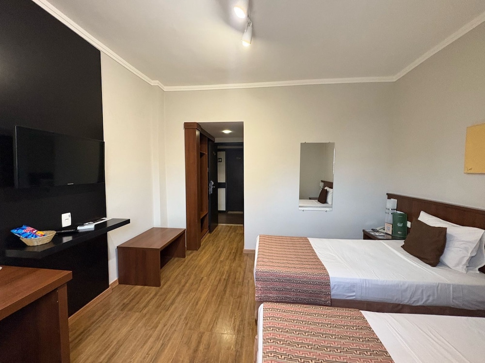 Class Hotel 17/69