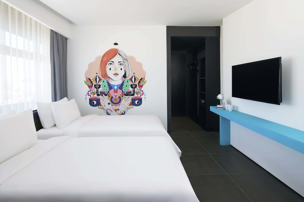 Artotel Gajahmada Semarang 12/35