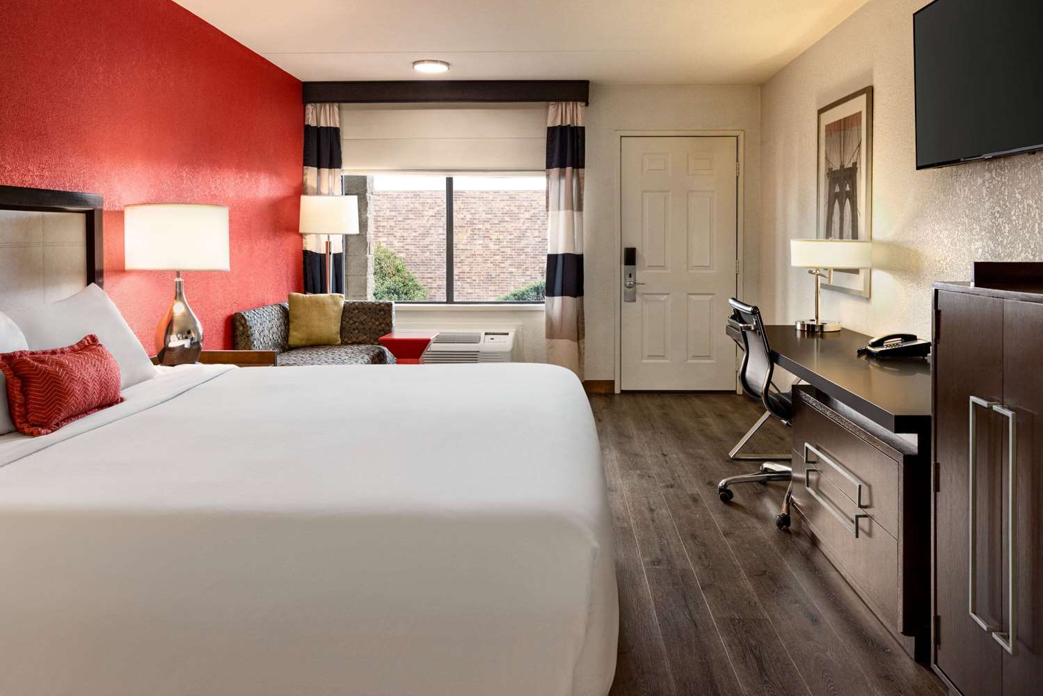 Ramada by Wyndham Albuquerque Airport 12/52