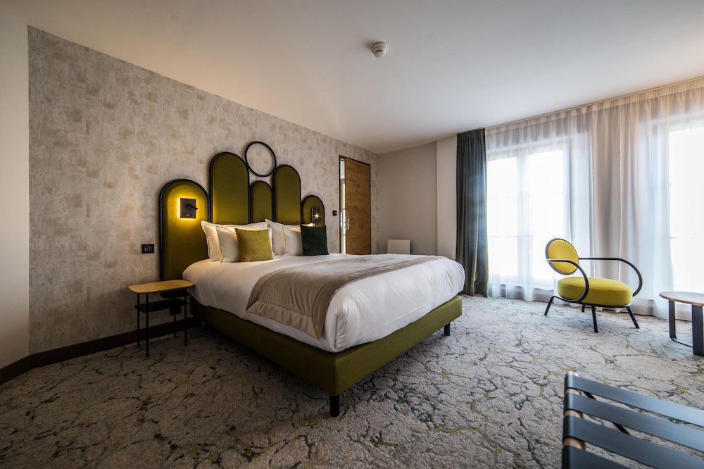 Room at Best Western Le Relais Du Vigneron, Blancs-Coteaux