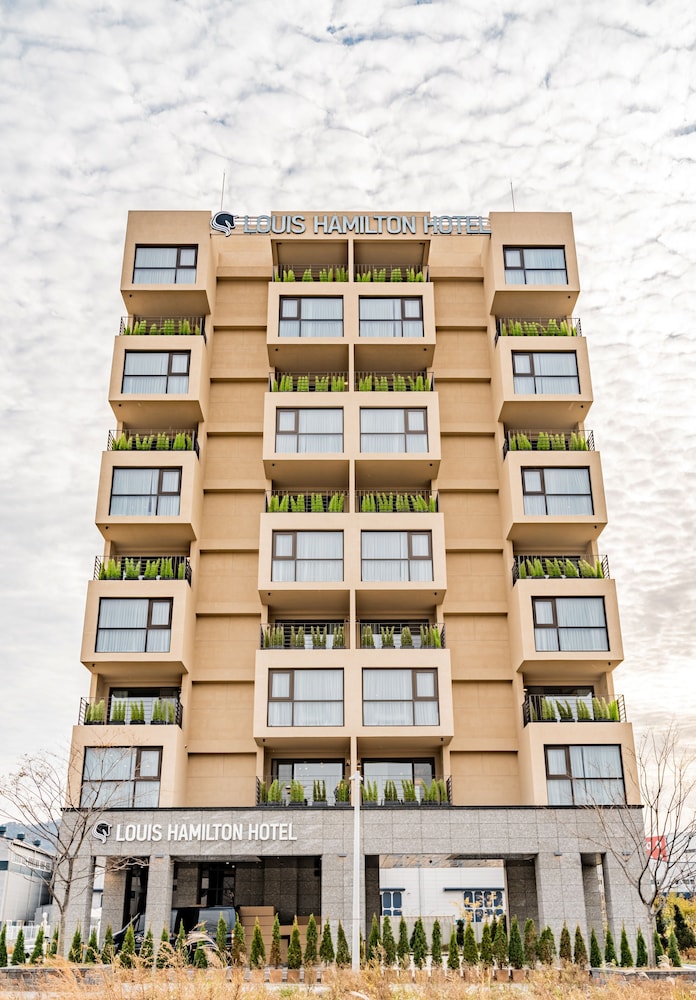 Best Louis Hamilton Hotel West Busan 1/38