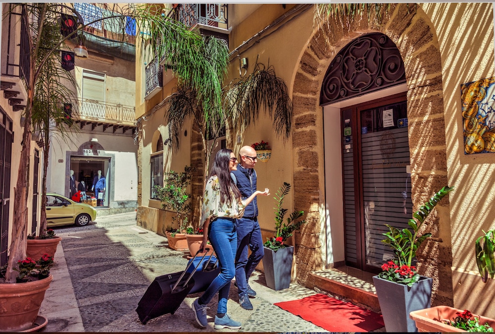 Garibaldi Relais 7/67