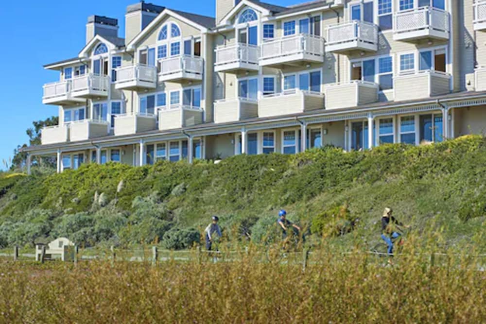 The Beach House Hotel Half Moon Bay 2/50