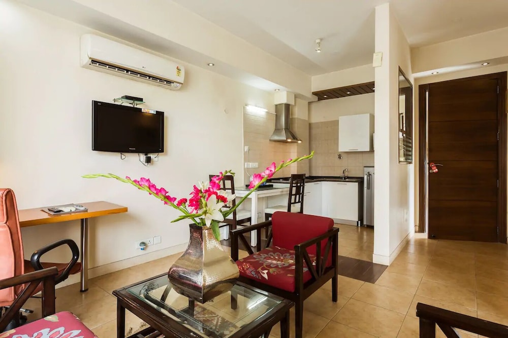 Perch Service Apartments - Gurgaon 14/32